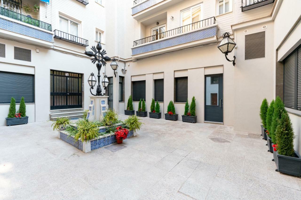 Unique Homes Las Setas, Plaza De San Pedro 6 Pax Siviglia Esterno foto